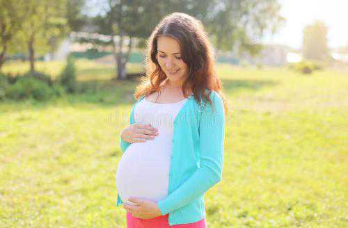 哪里可以帮人代孕_代孕检查_深圳助孕试管婴儿专家建议：取卵和移植术后要好